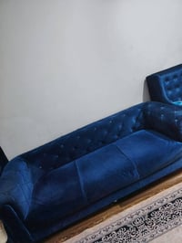 تخم قنفات 8 مقاعد السعر 350 الف وبيهه مجال للأستفسار 07734908067