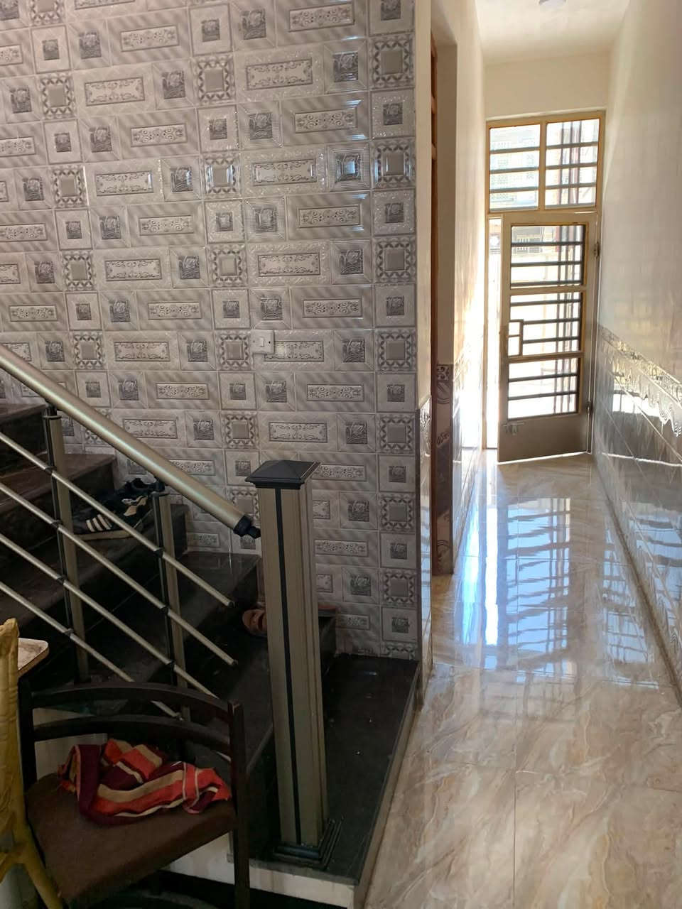 سلام عليكم بيت البيع مساحة ١٠٠زراعي٢٥ سند كاع ابو علي الدراجي ٥في٢٠ملحق الراسة بشارع ١٥ بناءدرجة اول ملاحظة بيت فارغ***********
