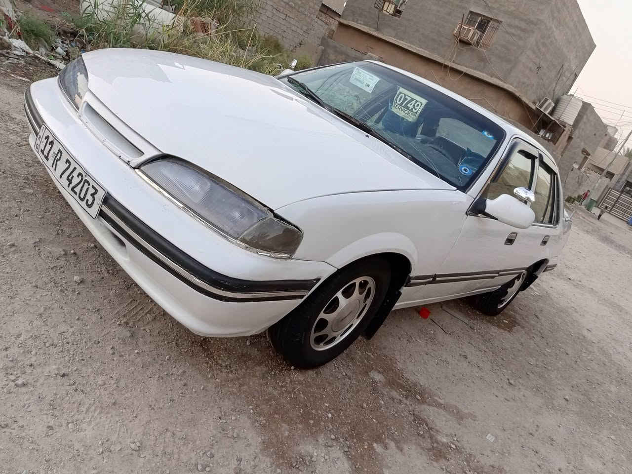 السلام وعليكم
دايو برنس موديل1994
الون ابيض ..... 
رقم بغداد بسمي الدولي . مشروع
سنويه لل ٢٩وطني  ... تحويل ثاني يوم
تبريد شغال كنبريسر بي صوت 
كير وتماتيك...  
محرك مفتوح .....
كير ومحرك حاويه جدد مكفولات
ماشالله بيه نعومه فول  
ويل كب مجلي لونين 
تخم تاير....... باتري جديد
كهربائيات كله شغاله .... 
مشط ستيرن باور سلف داينمو راديتر كله جديد 
شرط لاضربه ولا طخه ولا كص ولا خياس فقط صبغ  بالفرن تعمير درجة اولى
صدر خلفي أمامي جديد 
غرفتها جديده ...دواخلها جدد بطاين جدد كشنات جدد دشبول جديد كاعيده جلد ارضيه جديده
اسف عل اطاله الشراي يتصل
الهاتف ***********
مكان سيارة بغداد
السعر 38
اتصل ع الرقم فقط
