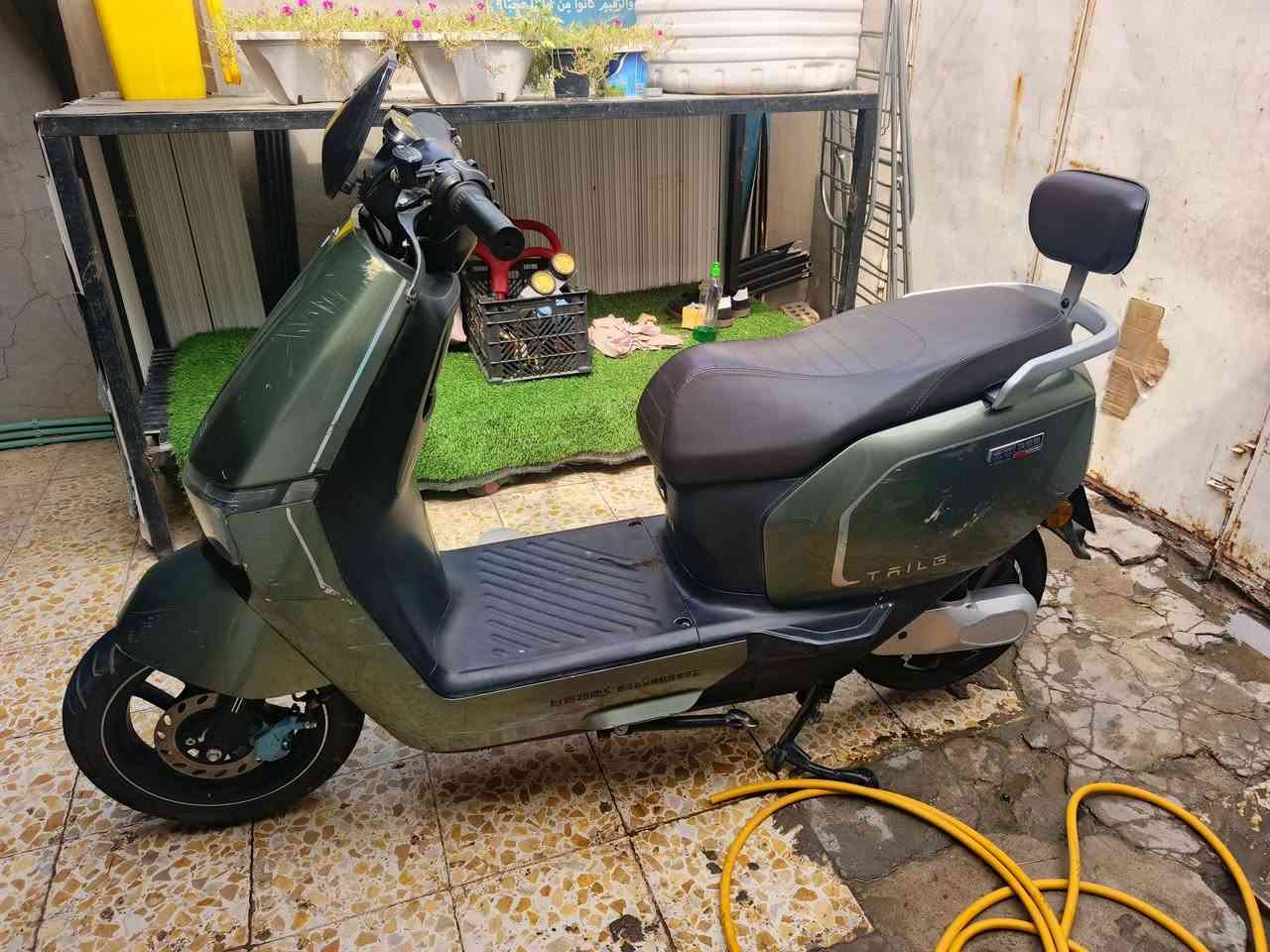 تايلج F71 • ABS • ٦ بطاريات