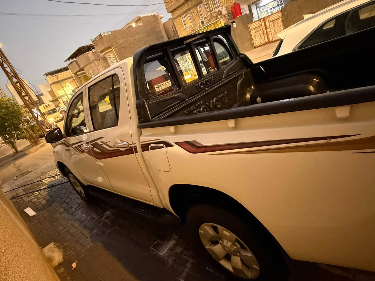 هايلوكس للبيع مديل ٢٠ سياره كاز للاستفسار التواصل على رقم ‭***********‬
