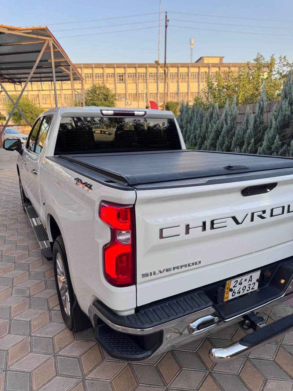 سيلفرادو • V8 • بدون حادث