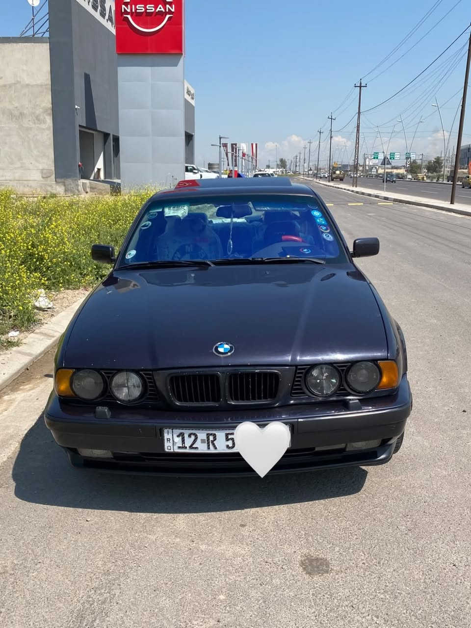 BMW للبيع 📍
موديل 1995 
محرك 525 
6v 
فول مواصفات كير توماتيك و جامات كهرب فول توماتيك داخل دبل جكمجه كشنات كهرب خزن داخلها صاج ملكي
داخل جلد دبل ايرباك 
صبغ عام جماليه فقط 
السياره بدون ضرر مكفوله
السياره رقم نينوى جديد باسمي السياره شرط تحويل 
للاستفسار اكثر ؏ الرقم 
***********
