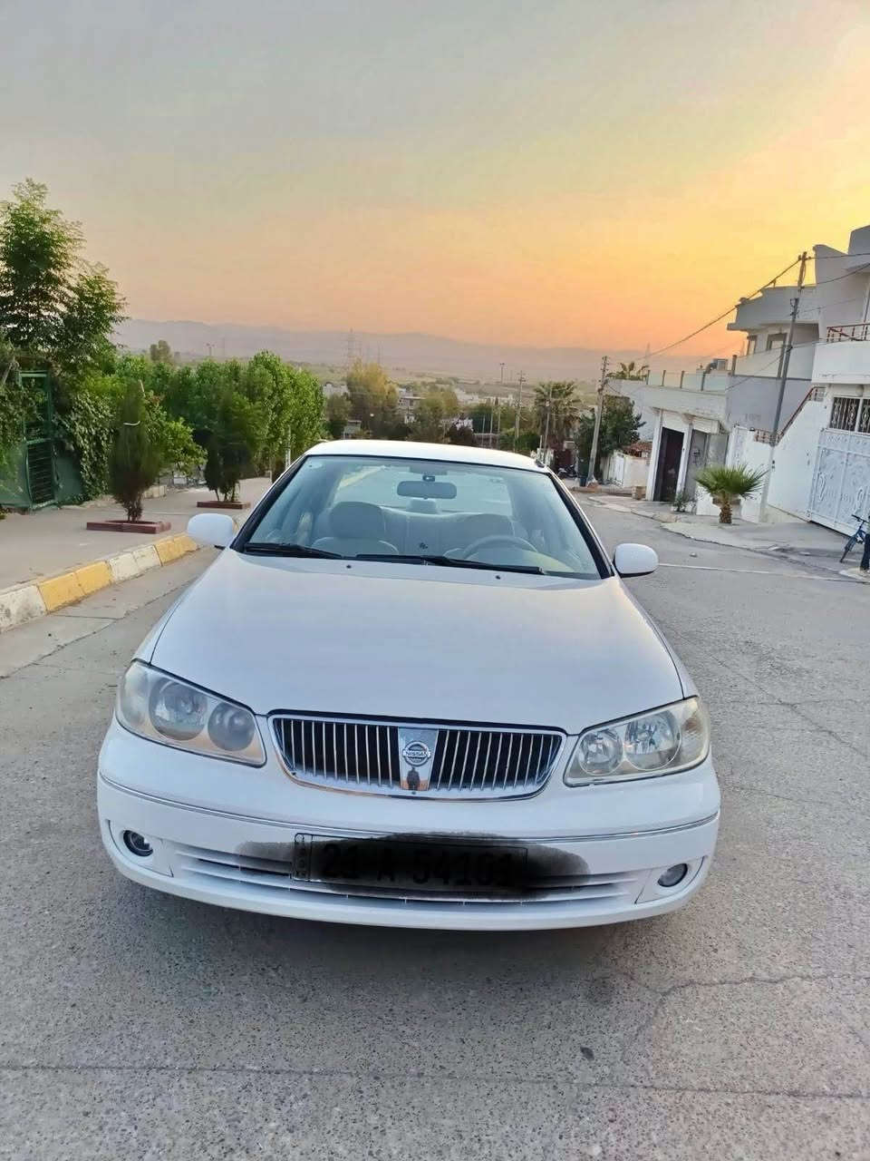 نيسان صني ياباني 2009سنوية جديد صبغ يبين بصورة دوسه شبر جاملغ صبغ سيارة بسمي ***********سعر98$ كركوك, العراق

