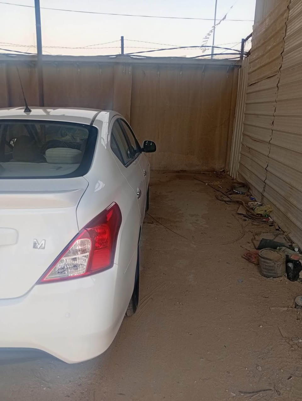 السلام عليكم نيسان صني هندي بليته زركه مديل 24سياره كسر كارتون مكينه كير تبريد حداده ماشيه 18الف بعده بيه 3قطع صبق بلل خليج اثر شخوط بدون ضربه داخليه سنويه لل32وكاله مجانيه وياهه مكاني بصره ابي الخصيب السعر 116بيه مجال للشراي *********** بعقوبة, ديالى
