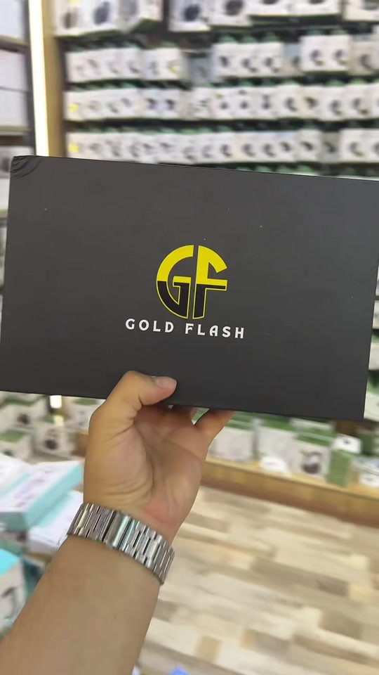 🔐 أمانك صار بلمسة! حقيبة Gold Flash بالبصمة ✨ لا مفتاح، لا أرقام، بس بصمتك وتفتحها بكل سهولة 🔥 ✅ فتح بالبصمة ✅ تصميم أنيق وعصري ✅ مناسبة للدوام، السفر والاستخدام اليومي ✅ حماية أفضل لأغراضك المهمة خلي أغراضك بأمان… وبصمتك إنت بس! 😎🔒 متوفر الان في شركة وميض الذهب⚜️ 📍عنوانه بغداد زيونة شارع الربيعي مجمع الشاعر للاستفسار اكثر يرجى الاتصال بالأرقام التالية 👇👇👇 ***********
