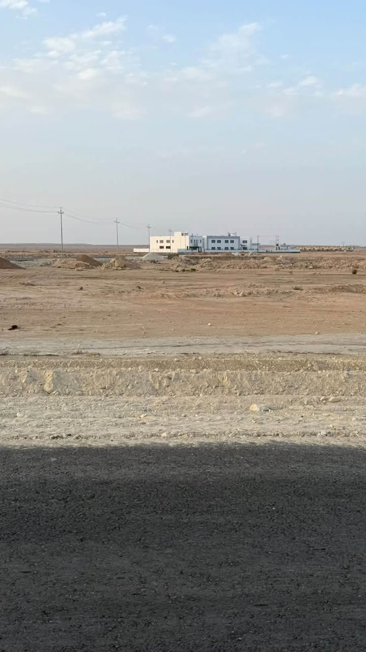 ثلاث قطع طابو • ٩٠٠م • الحقلانية