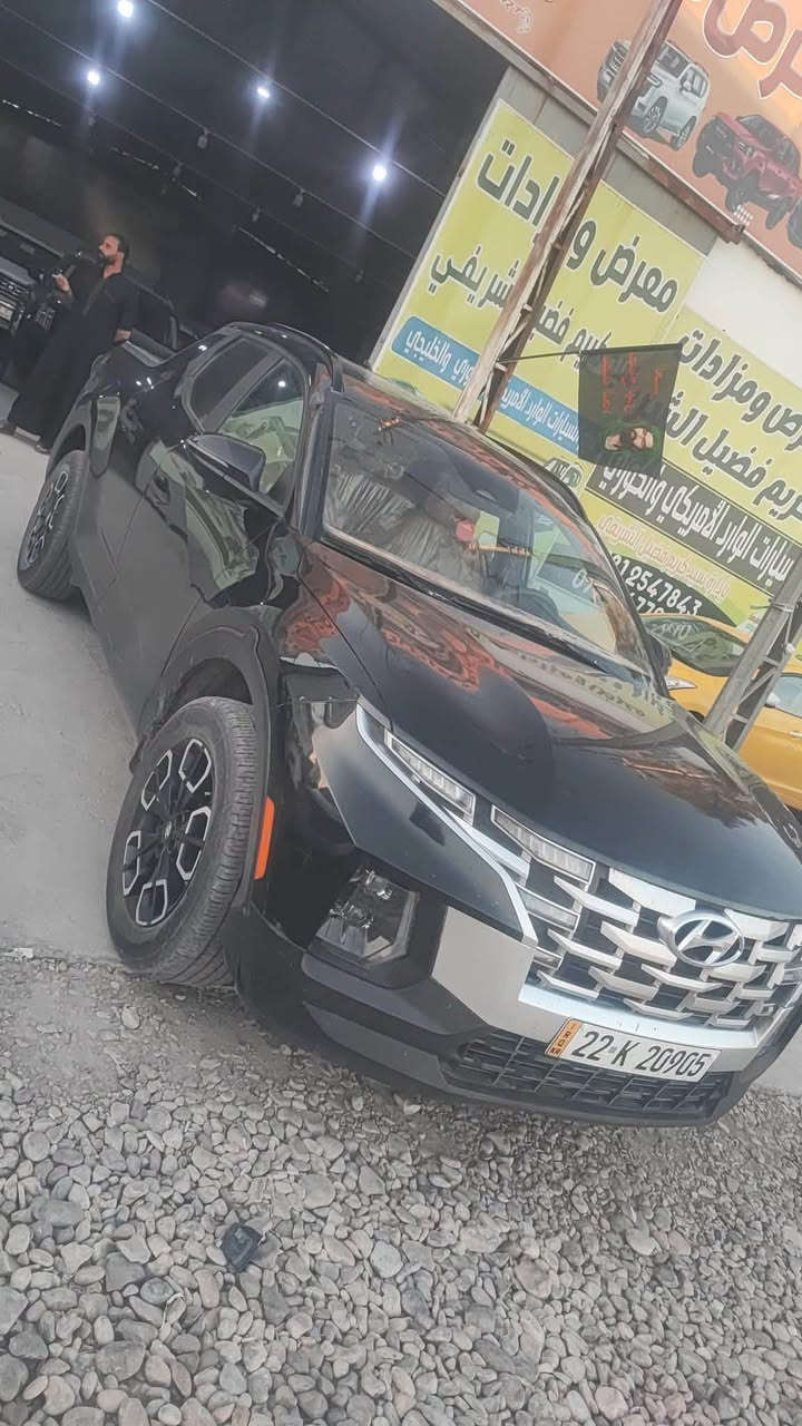 للبيع سنتكروز 2024 فول مواصفات. رقم اربيل
فتحه سقف 
جلد 
بصمه 
تبريد. لمس
رادار 
حساس. 
أساير. مري 
تشغيل. عن بعد 
محرك 2500 
ماشيه 17500  
تبديل بنيد. فقط 
السعر. 180 ورقه. وبيها مجال بسيط 
***********
العنوان الحله. شوملي شارع المعارض
