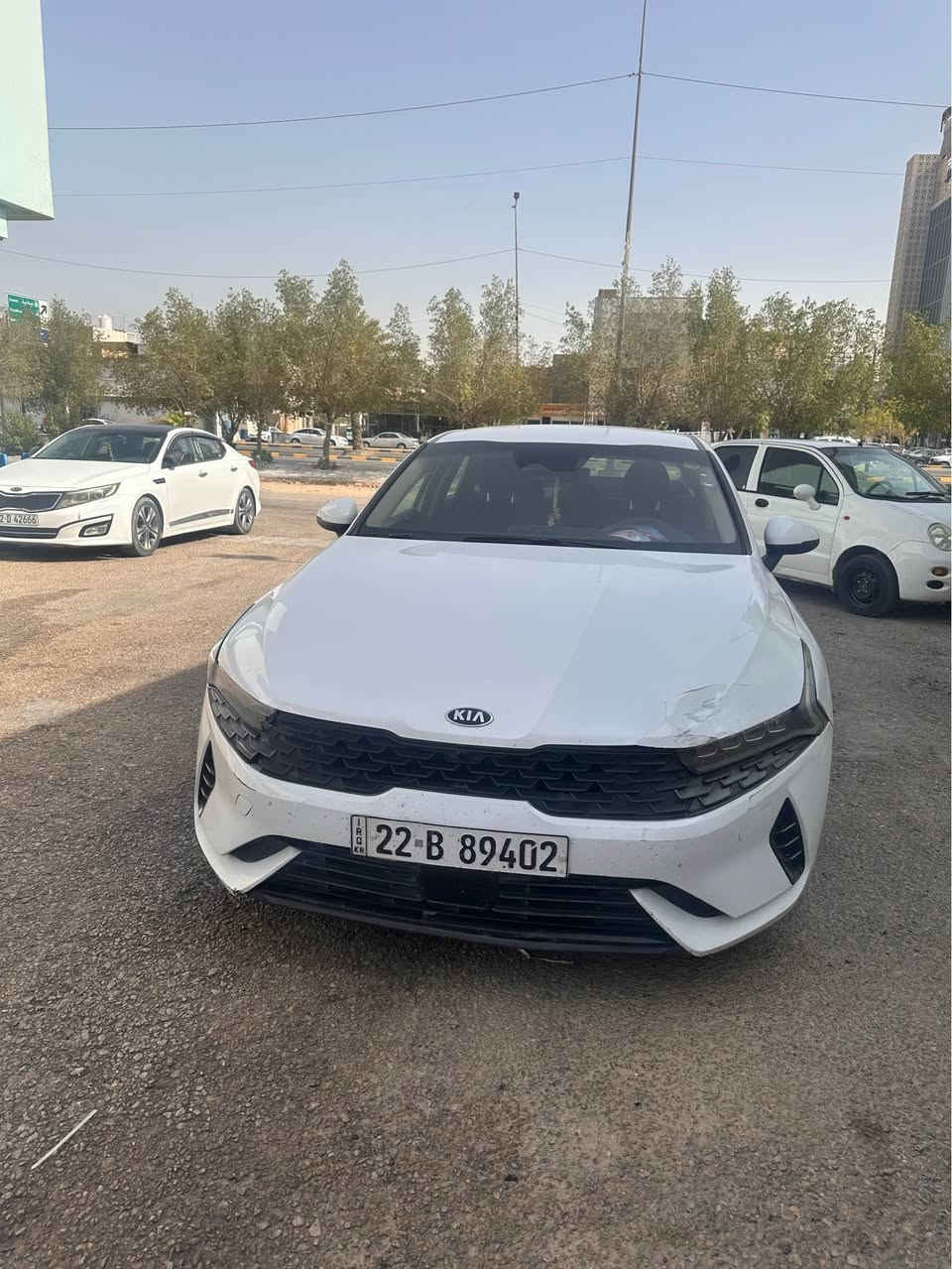 K5 مديل 2021 
رقم اربيل باسمنه 
ماشية 83 الف ميل 
حادثه جاملغ جهة السايق وربع البنيد 
والجاملغ الخلفي بالعراق ضربه بسيطه وصبغنا سونار موجود 
السعر 158 ورقة 
للاستفسار *********** النجف, العراق
