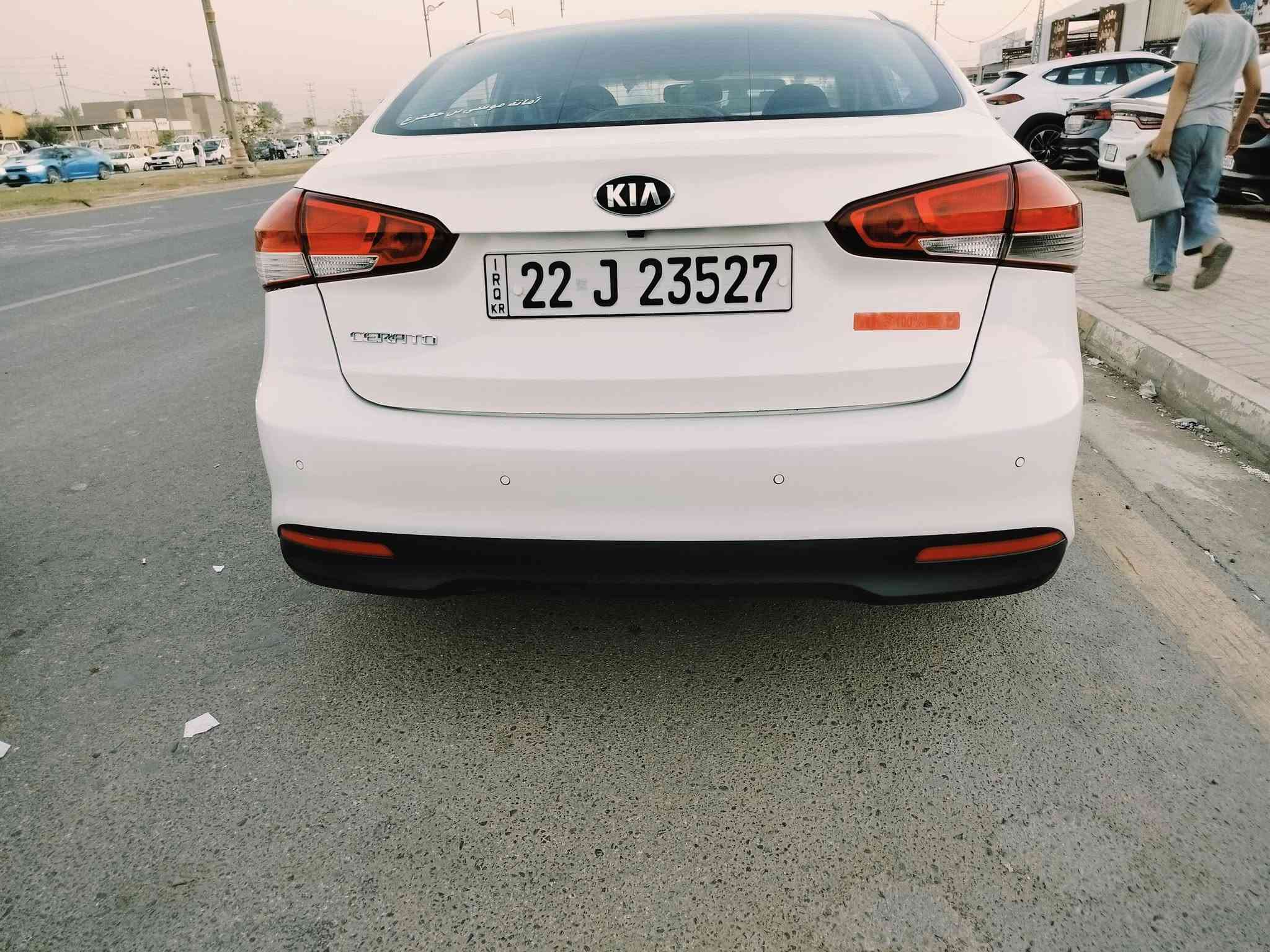 السلام عليكم كيا سيراتو موديل 17 
خليجي محرك 1600 سياره جاهزه 
 بيها صبغ جاملغ خلفي اوبنيد مبدل بلادي بدون دواخل 
 رقم ربيل انكليزي تريد وكاله تريد تحويل 
 السعر 117 سونار داخل المنشور 
 مكان السياره واسط 
***********
