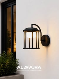 إنارة خارجية • حديثة • واجهة بيت