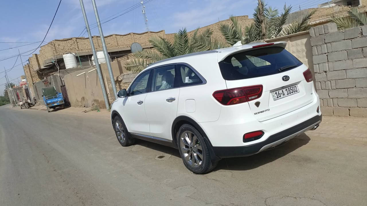 سلام عليكم حبايبي 
بيع مستعجل
سياره سورنتو 2020 كير مكينه خير من الله 
الحداديه الاماميه بيه ضعف 
الحداديه الخلفيه خير من الله 
تبريد ثلاث قطع بصمتين 
السعر 235 وبيه مجال قليل أو 
مكاني الديوانية فضاء الحمزه الشرقي 
الاستفسار الاتصال 
***********
