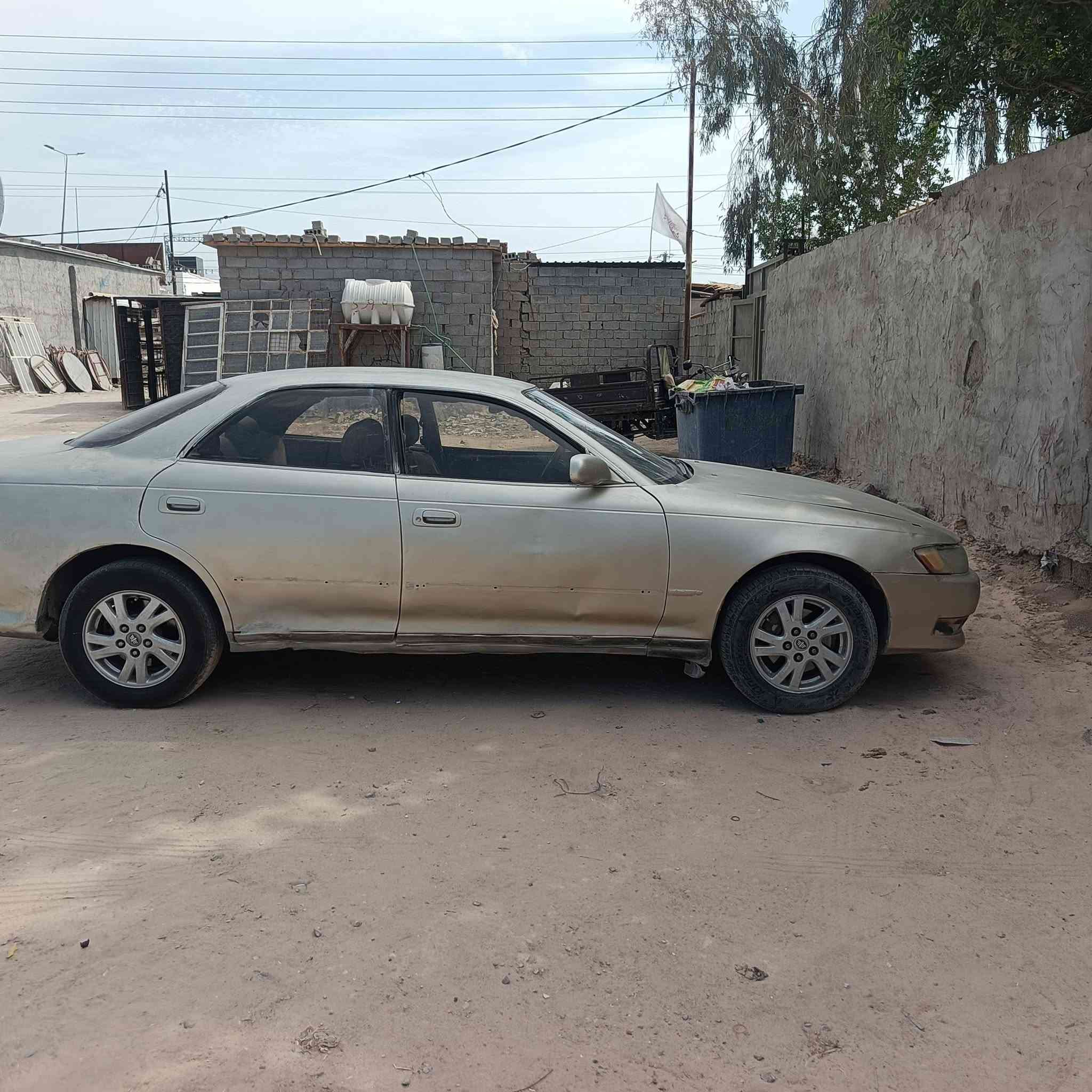 مرك تو رقم نكليزي بسمي للبيع  بيه كصه جنطه صبغ مصبوغه السعر 25مستعجل على البيع عنواني نجف ***********

