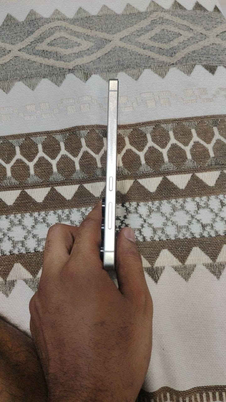 س ع 
ساسونك الترا 25 اس 
ذ256 جهاز جديد بعده بضمان وكاله عين الفهد
سعره 1300 وبي مجال مكاني بغداد 
***********
