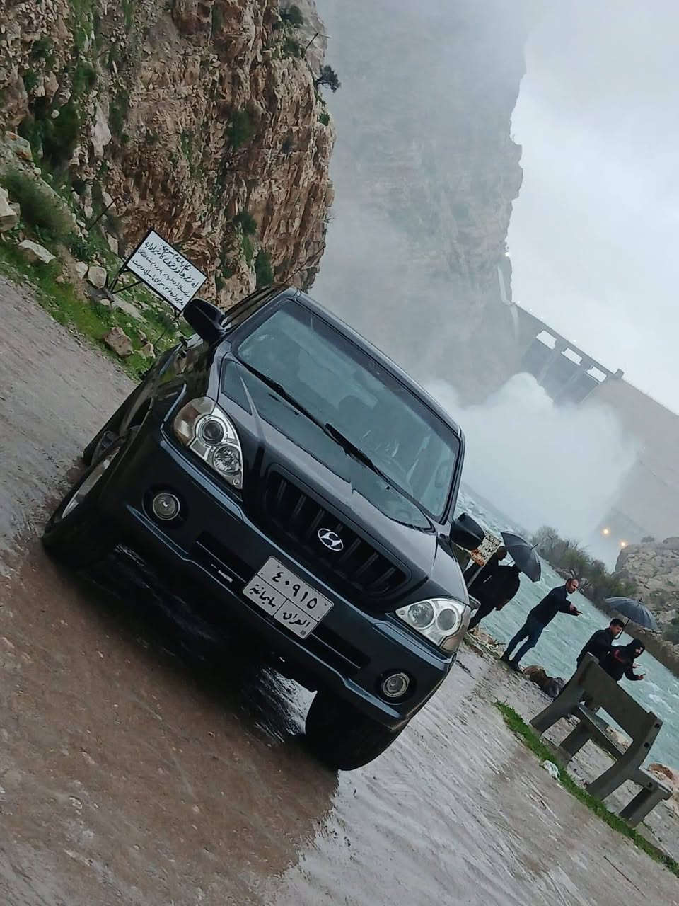 هۆندا تریکان ..مۆدێل 2002..مەکینەی 3000.بەشەرتی گێڕو مەکینە..ڕەنگی ڕەش..تایەی تازە..بێ بۆیاخ .بەقەدەر جێگا دەستێ ساردی هەیە تەبرید لە جیا ئیش دەکات سیارە کەزۆر جوانو ڕێکەو پێک 
63 مەجال 
*********** دار بنديهكان, السليمانية
