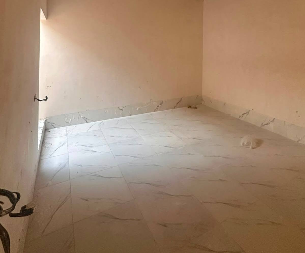للبيع بيت ١٠٠ متر
بناء حديث صفر
غرفة نوم ومطبخ وهول واستقبال وصحيات
العنوان كركوك منطقة ٧٧
السعر ٢٧ مليون
للمزيد اتصل بالرقم
***********
