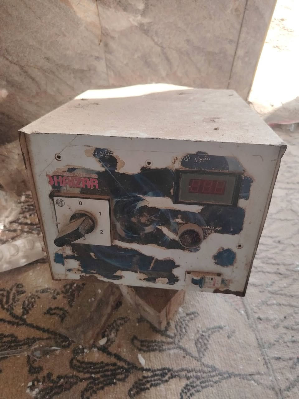 سلام عليكم
للبيع موطور غطاس حجم ٢ انج سعر ٧٠ ألف 
موطور حجم ١ انج سعر ٦٠ الف 
ظفيرة كيبل ٤ بت طول ٢٠ متر سعر ٣٠ الف 
ظفيرة عدد ٢ طول الواحدة ٥٤ متر  سعر ٤٠ الف
رافع قدرة ١٥ امبير  سعر ٦٠ الف
للاتصال ***********   ***********
