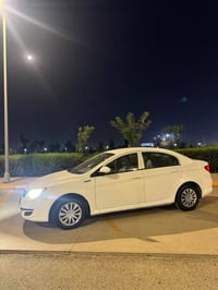 ام جي ٣٥٠ • ٢٠١٥ • اوتوماتيك