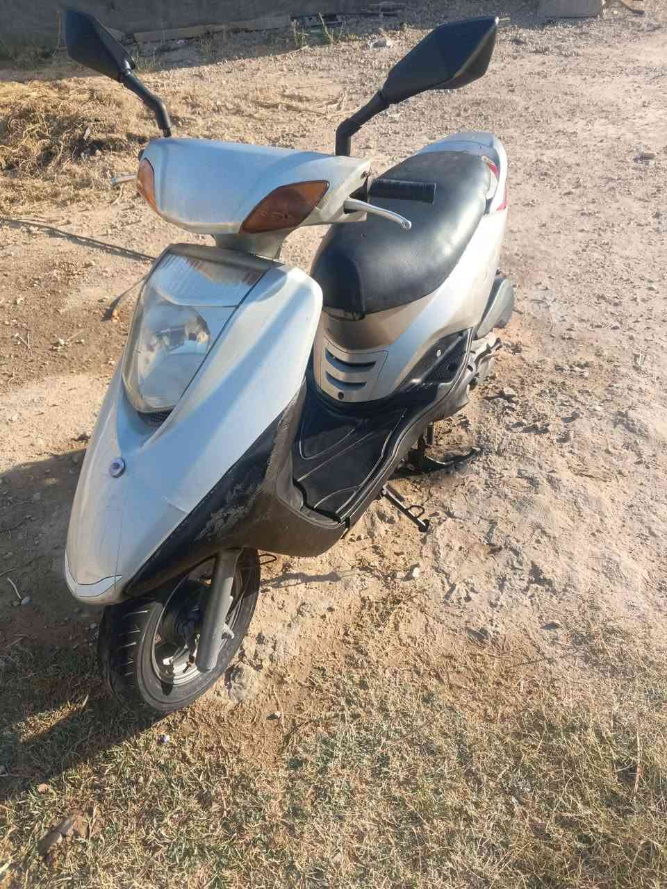 دراجه بريز للبيع دراجه نضيفه وحلوه
الدراجه ممجفته شركه بلادي المكان بغداد السعر 600وبيه مجال رقمي ***********
