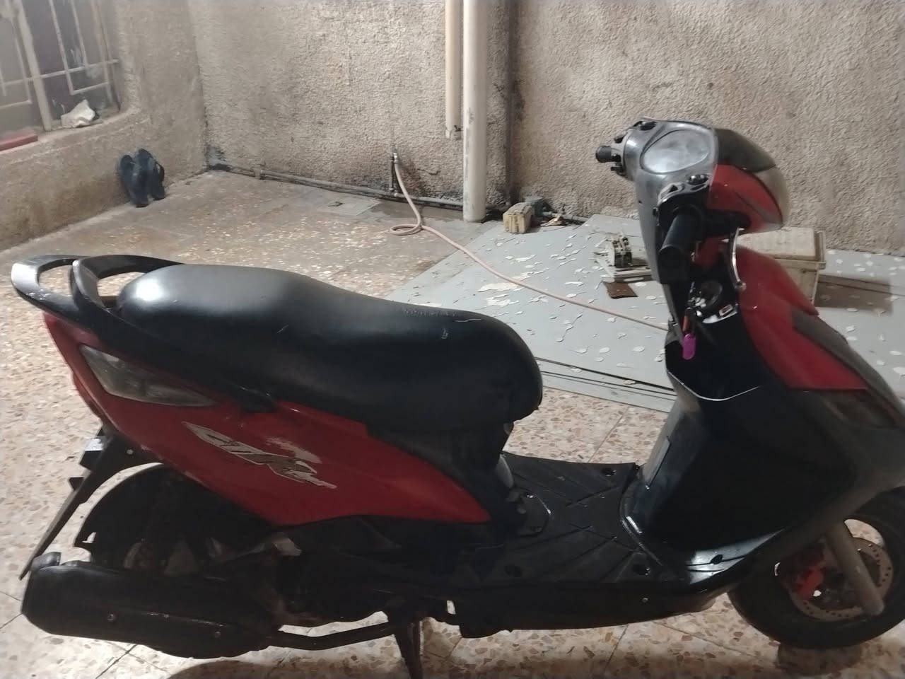 سلام عليكم دراجه ثعلب مكينه ما مفتوحه اي نقص مابيه شلعه ومعدل رايده 450 وبيه مجال مكاني بغداد شعله اتصال ***********

