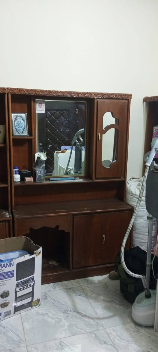 صاج ٦ بوب سعر ٧٠٠ بيه مجال قليل لجل الكروه  مكان فلوجه ***********
