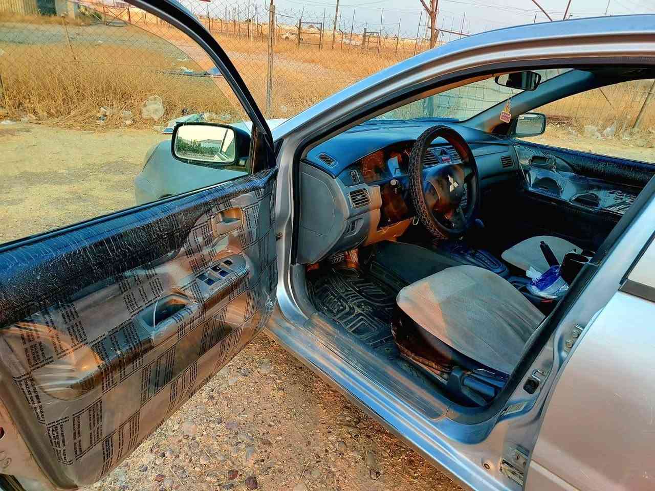 لانسەر مەکینه گەورە گێر تۆماتیک  مۆدێل ( 2010 ) گێر و مەکینە بەشەرت تەبرید بەشەرت تەقەو ڕەقە بە شەرت  سێ پارچەی هەیە ماڵی دۆستە و سەیارەکە یەک دەستە زۆر پاکو خاوێن و بێ عەیبە سعر ( 73 ) مەجال سەنەوی تا 2027  بەناوی خۆمە
***********   واتسئەپ و  ڤایبەر
