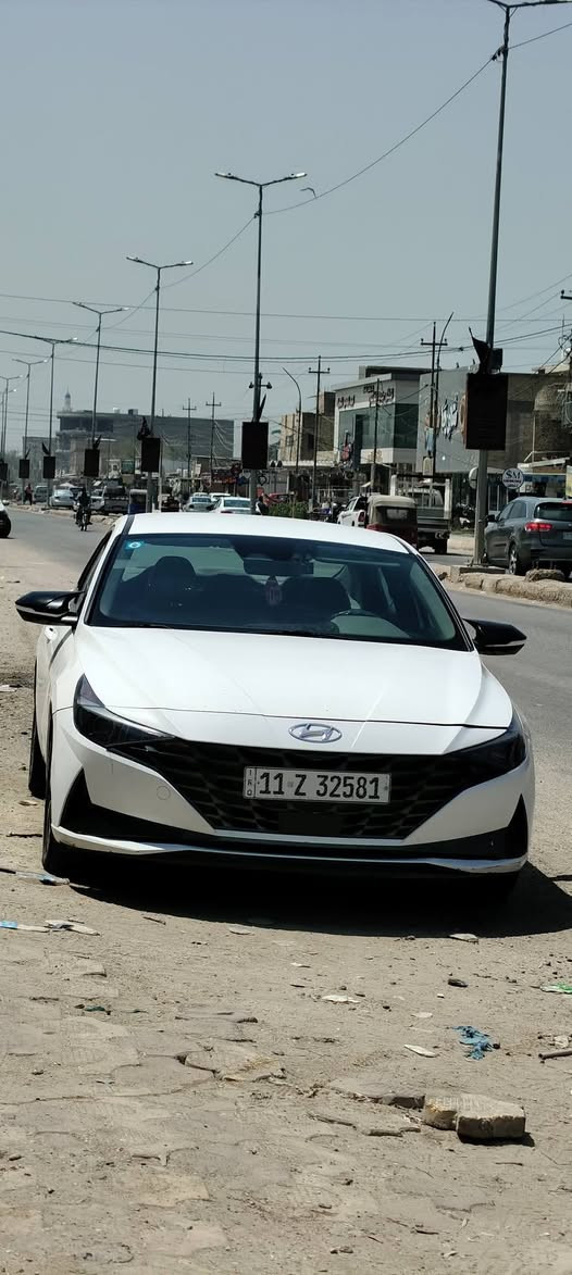 ***********
النترا 23 بيضاء وارد امريكي 
فقط بنيد مبدل 
فول مواصفات
بصمة 
شاشة ديجتال متصلة
رادار 360 درجة
تدفئة كشنات
قيادة ذاتية
توقف ذاتي
تشغيل عن بعد
سيارة كاملة مكملة ماناقصها برغي
رقم بغداد 
السيارة باسمي تحويل ثاني يوم بغداد, العراق
