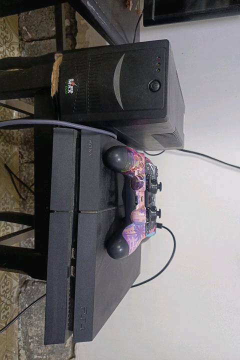 بلي 4 مهكر سلم وياه يبوي اس ويده وحده وثانيه واكف بيه شفت مكان بغداد لتاجي سعرا 250 ***********