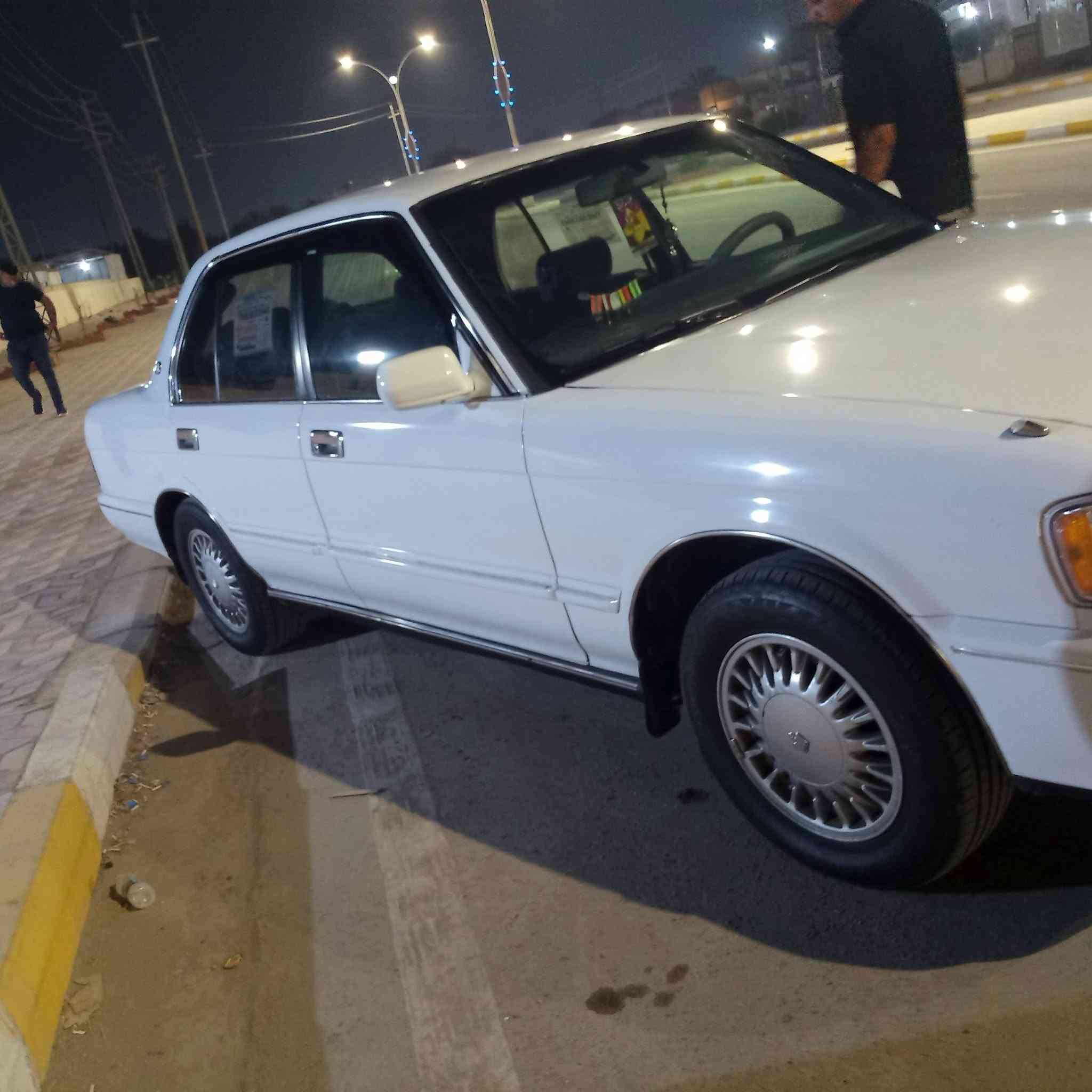 ارنب ايسر • انكليزي • رقم بغداد