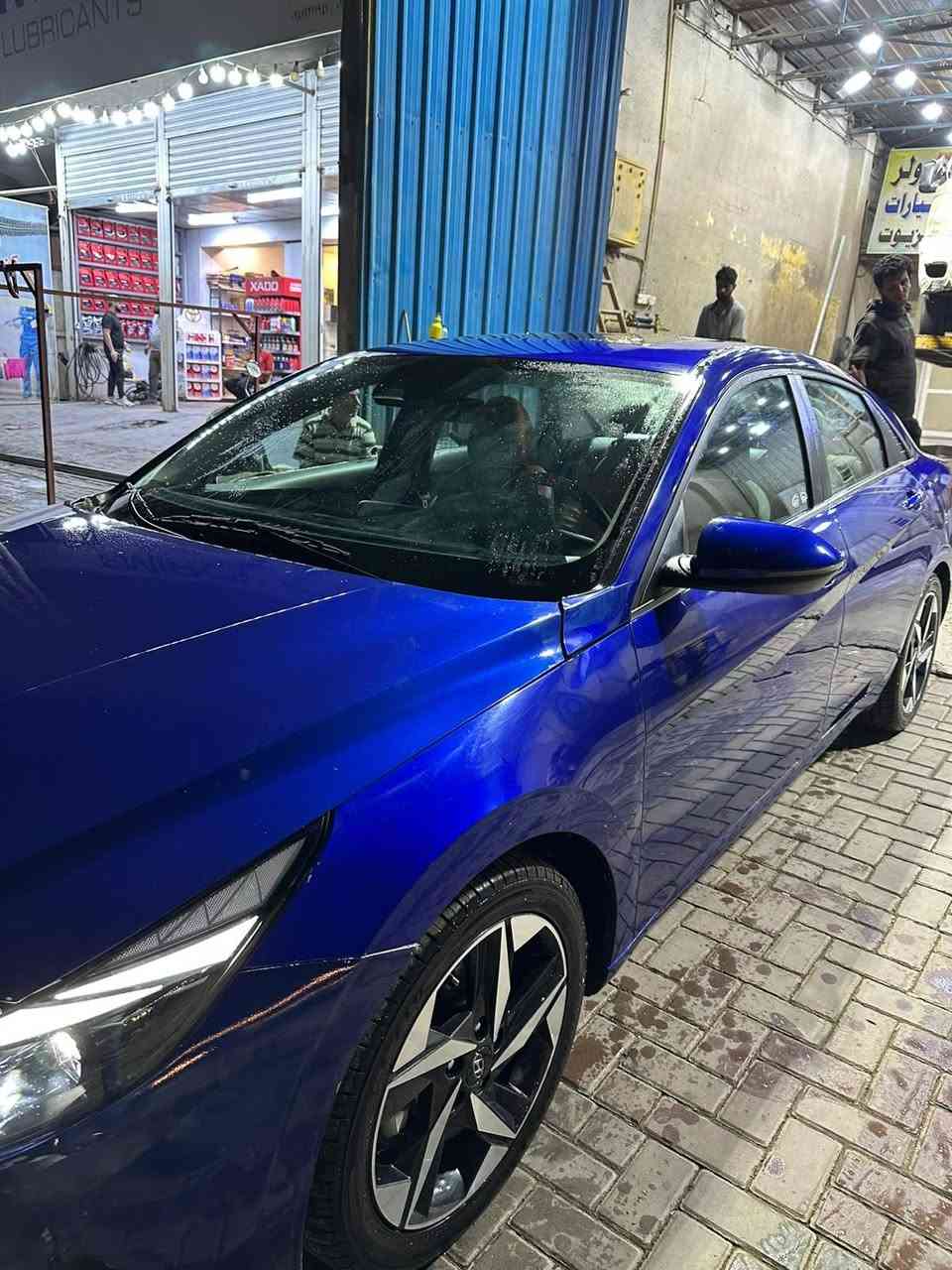 السلام عليكم
هيونداي النترا 2023
Limited
معروفه مواصفات Limited
السياره وارد امريكي 
صوره الحادث من ضمن المنشور 
السياره جديده بمعنى الكلمه
سعره 135 ورقه وبيهه مجال بسيط
مكان السياره بغداد ابو جير 
للتواصل فقط على هذه الرقم ***********
