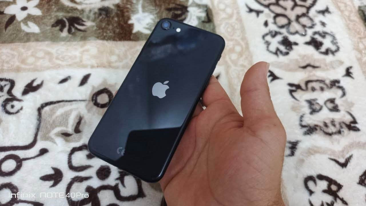 ايفون SE • ٦٤ • بطارية ٨٤٪