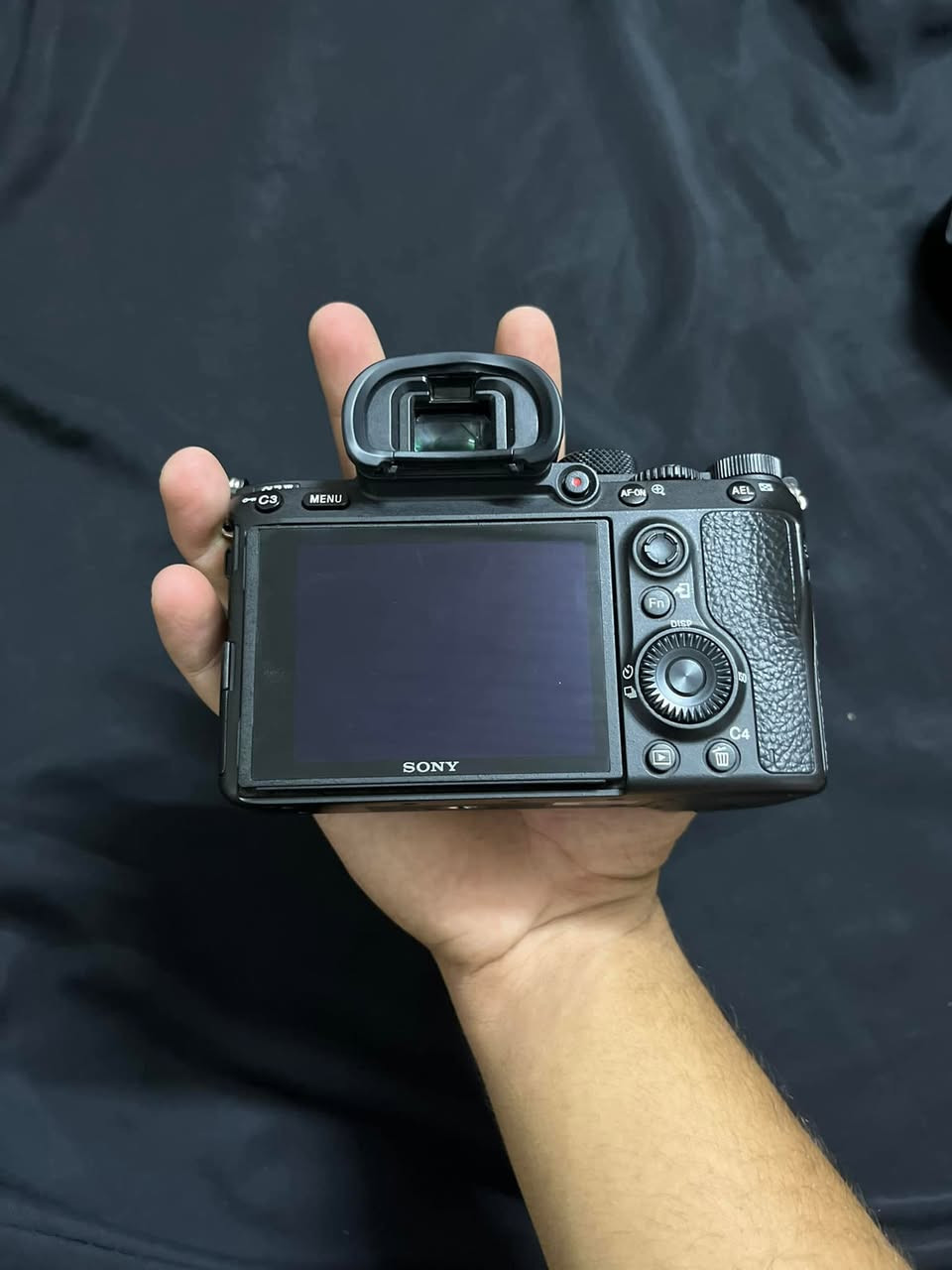 للبيع سوني a7iii استخدام قليل مع عدسة ٢٤_٧٠فتحة ٤ 
 شترها اقل ال ٤الاف 
كامل الملحقات وياها وكلشي موضح بلصور 
بطارية عدد ثنين اصليات 
رام ٦٤
رام ٣٢
هود عدسة وجنطة عدسة وكارتونه عدسة 
جنطة للكامرا وملحقاتها 
حزام كامرا  
كل الموجود بلصور يجي وياها 
السعر مليون و ٨٢٥
مكاني بغداد 
***********
