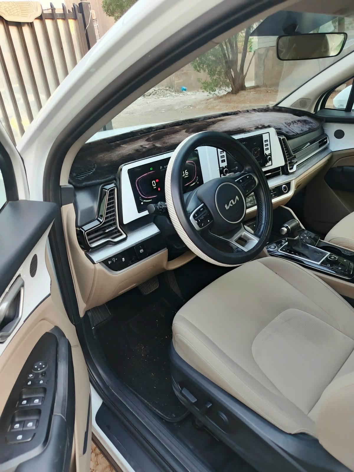 كيا سبورتج  خليجي موديل 24 رقم بغداد  باسمي فوول ماعدا البانوراما كفاله عامه ماشيه 30 الف  السعر 215
للاستفسار ***********
بغداد/شارع فلسطين
