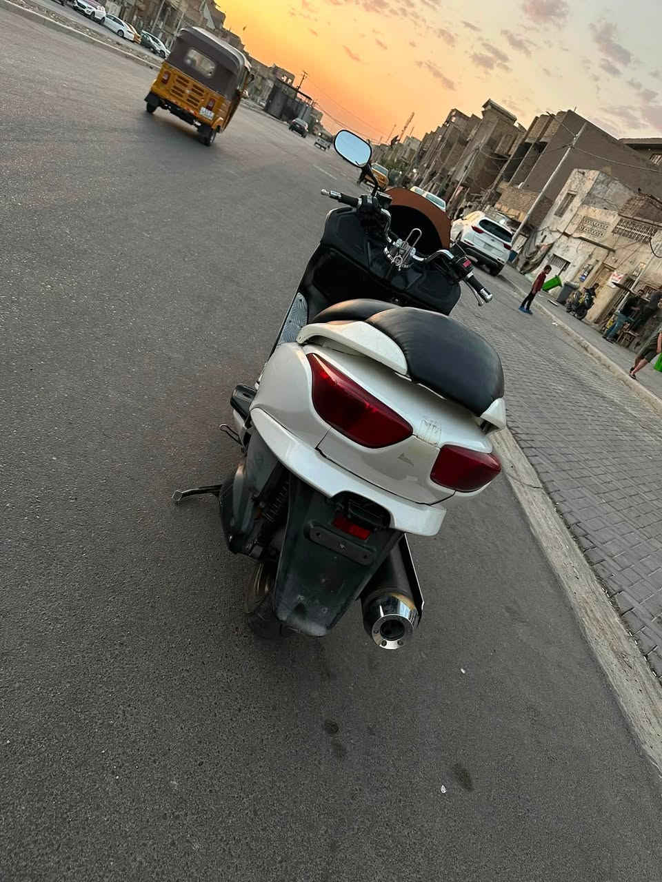 فورصه بصمه8مكينه خرسه كهبرايت كله شغال مكاني بغداد مدينت صدر *********** سعر 850
