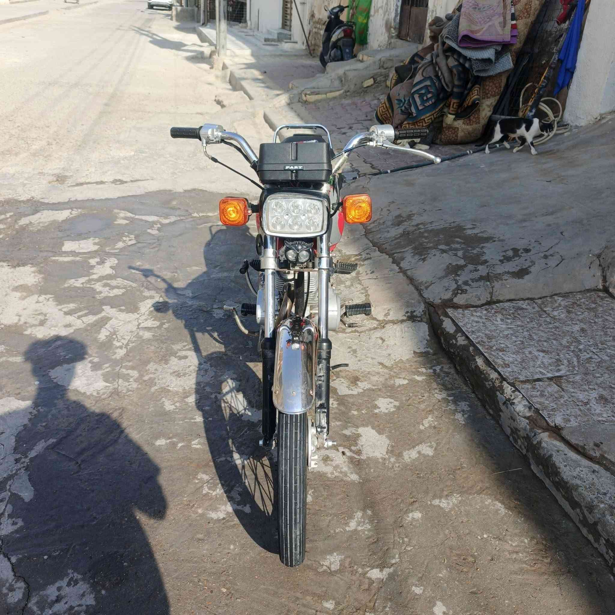 السلام عليكم دراجه للبيع السعر 400 وفيها مجال
***********
