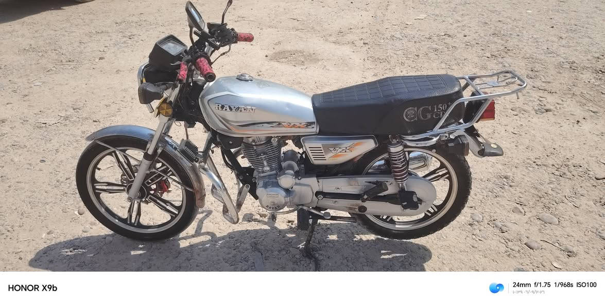 سلام عليكم دراجه للبيع خمسه كير موديل2023 مابي كل عيب محرك لا صرف لا بخار لا صوت سعر 550بي مجال***********/***********
