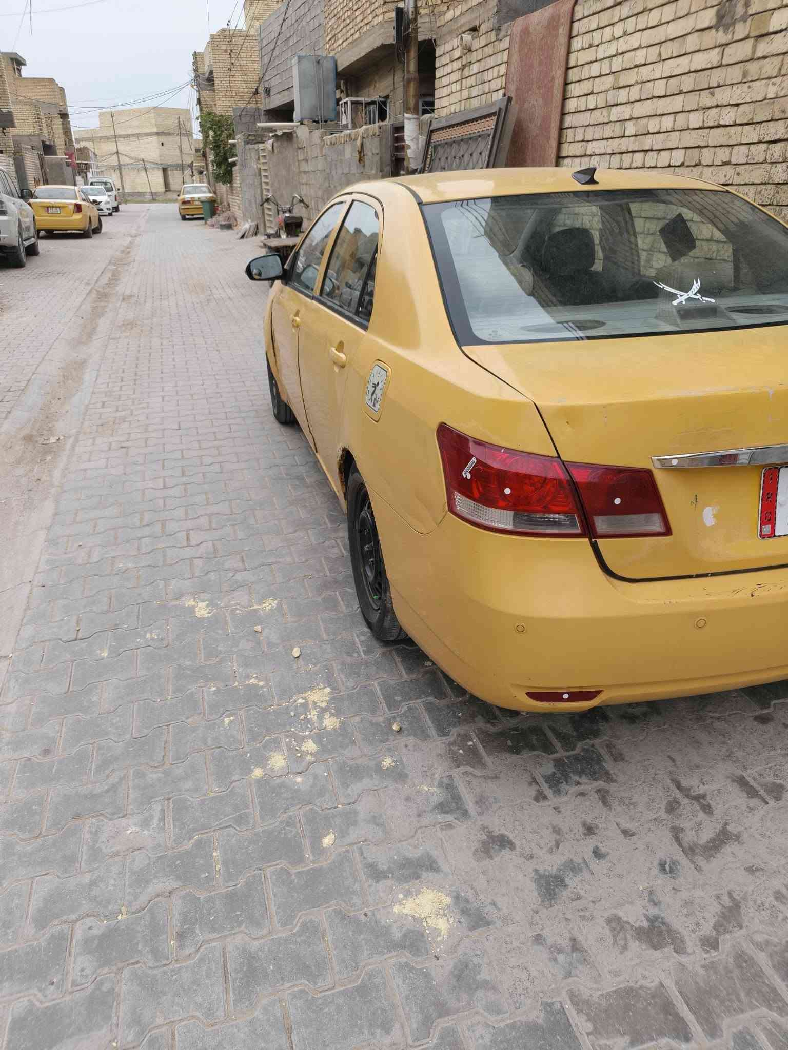 بي واي دي • مكينة شادة • تحتاج سمكرة