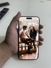 ايفون 15 برو ماكس • ٢٥٦ غ.ب. • فيس ايدي يحتاج برمجة