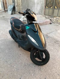 ماكس عدلة • ٤٩ • سلف