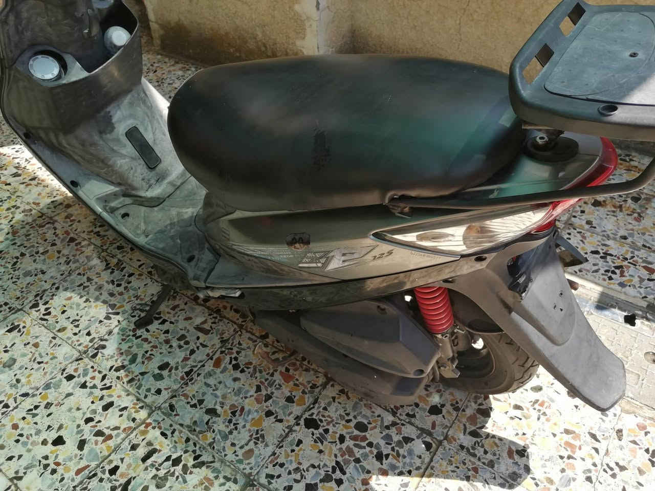 ***********
بغداد المشتل
