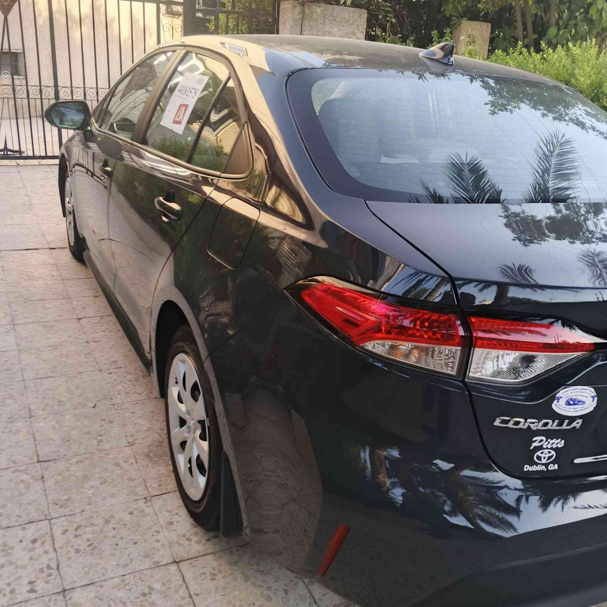 كورلا امريكي لون اسمنتي مكفولة كفالة عامة بس الدعامية راجعة نفسة ماشية 5700 داخل لونين موديل 25 بدون رقم مكاني بغداد السعر 148 رقم الهاتف ***********
