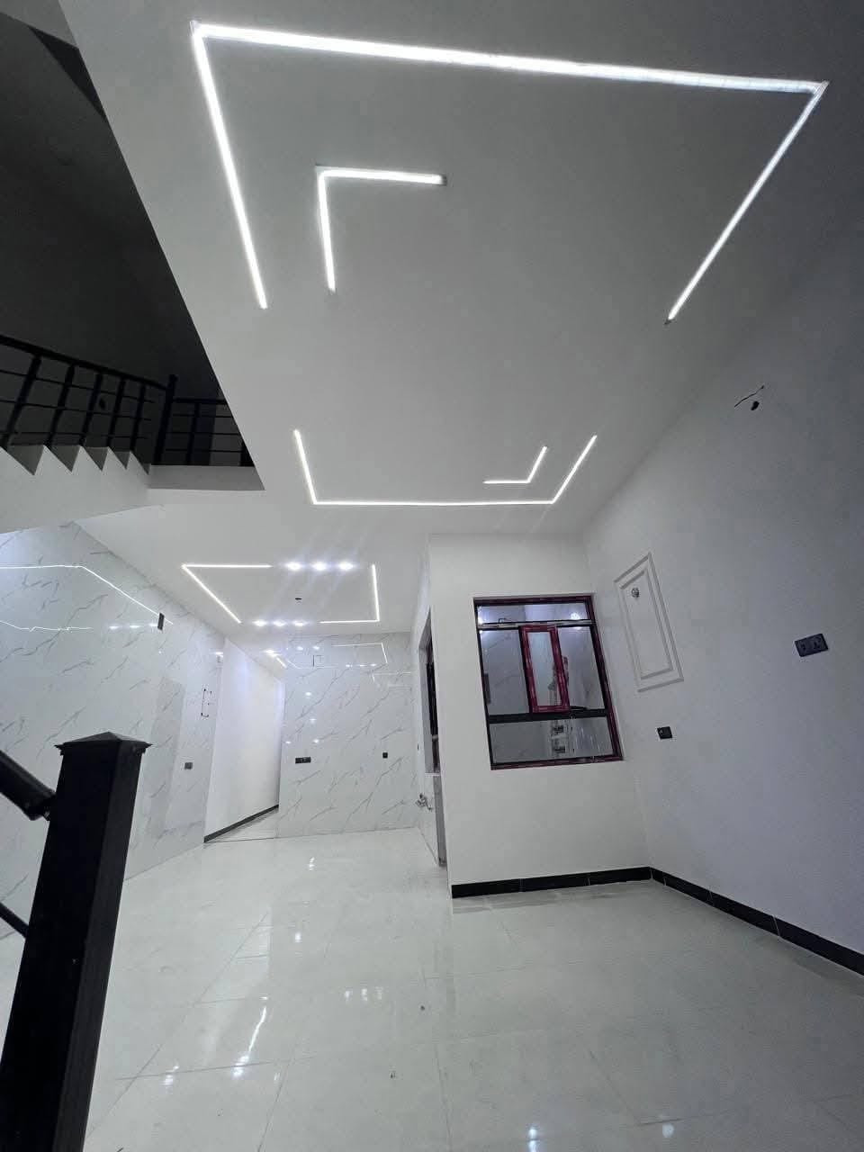 جبنالكم 🫵بيت 🏠العمر👌

دار للبيع مساحه 150 متر 

حي الجهاد مربع ديوان مخابرات 

خمس غرف نوم 😴 

كراج حديقه صاله مطبخ حولي مع صاله داخليه 

وغرفه نوم 🛌 في الطابق الأرضي 

الطابق الثاني 

ثلاث غرف نوم مع حمام 🛁 

طابق ثالث 

غرفه بيتونه صطح للاستفسار 👇

***********شركة ارض الخير #عقار #عقارات #عقارات_للبيع #عقاراتي #عقارات_العراق #العقارات 
#المقاولات_العامة #مقاولات #مقاولات_عامة #البناء #البيع #الشراء 
#عقارات
#للبيع
#الجهاد
