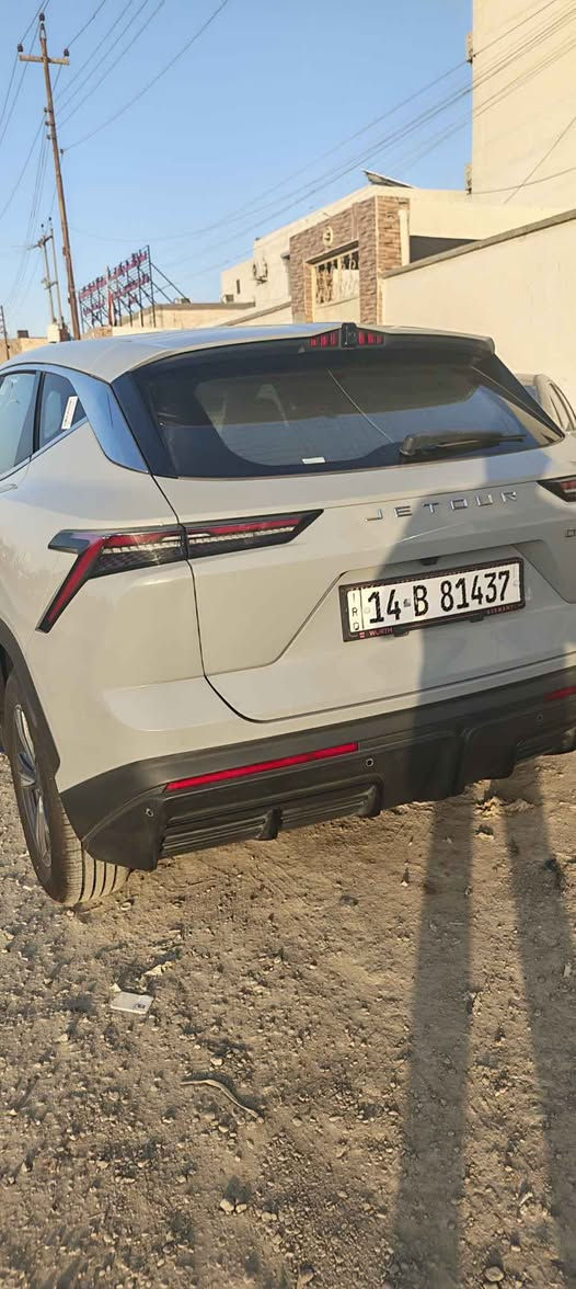 Dashing 1.5L Comfort جيتور
الموديل: 2026 (خليجي):

السيارة ضمان

ویل قياس 18 إنج

ثلاجة في السيارة

كاميرا خلفية

حساسات خلفية

مثبت سرعة

شاشة عرض ترفيهية قياس 12.8 انج 

شاشة عرض معلومات القيادة قياس 8 انج

نظام صوتي عالي الجودة

نظام أبل كاربلاي وأندرويد أوتو لاسلكي

نظام اوامر و تحكم صوتي

مصابيح أمامية و خلفية أوتوماتيكية ليد LED

المرايا الخارجية كهربائية

دخول ذكي (بصمة)

تشغيل عن بعد

خاصية إغلاق النوافذ عن بعد

منفذ شحن سریع مزدوج Type-C

نظام تنقية مع الهواء مع فلتر N95

وسائد هوائية أمامية

انماط قيادة متعددة

نظام الفرامل اليديوية الأوتوماتيكي (Autohold) نظام التحكم بنزول المنحدرات

نظام المساعدة لصعود المرتفعات

نظام مراقية ضغط الاطارات

نظام المكابح المانعة للانغلاق ABS

نظام التحكم بالثبات5

ماشية توها 12 الف 

 السعر  161 دولار وبيها مجال

***********
___________ البصرة, العراق

نص مكتوب في الصور:
- BAGHDAD SALE STORE SHOP حمل التطبيق الان Google Play Download on the App Store 0774700800 BAGHDAD SALE