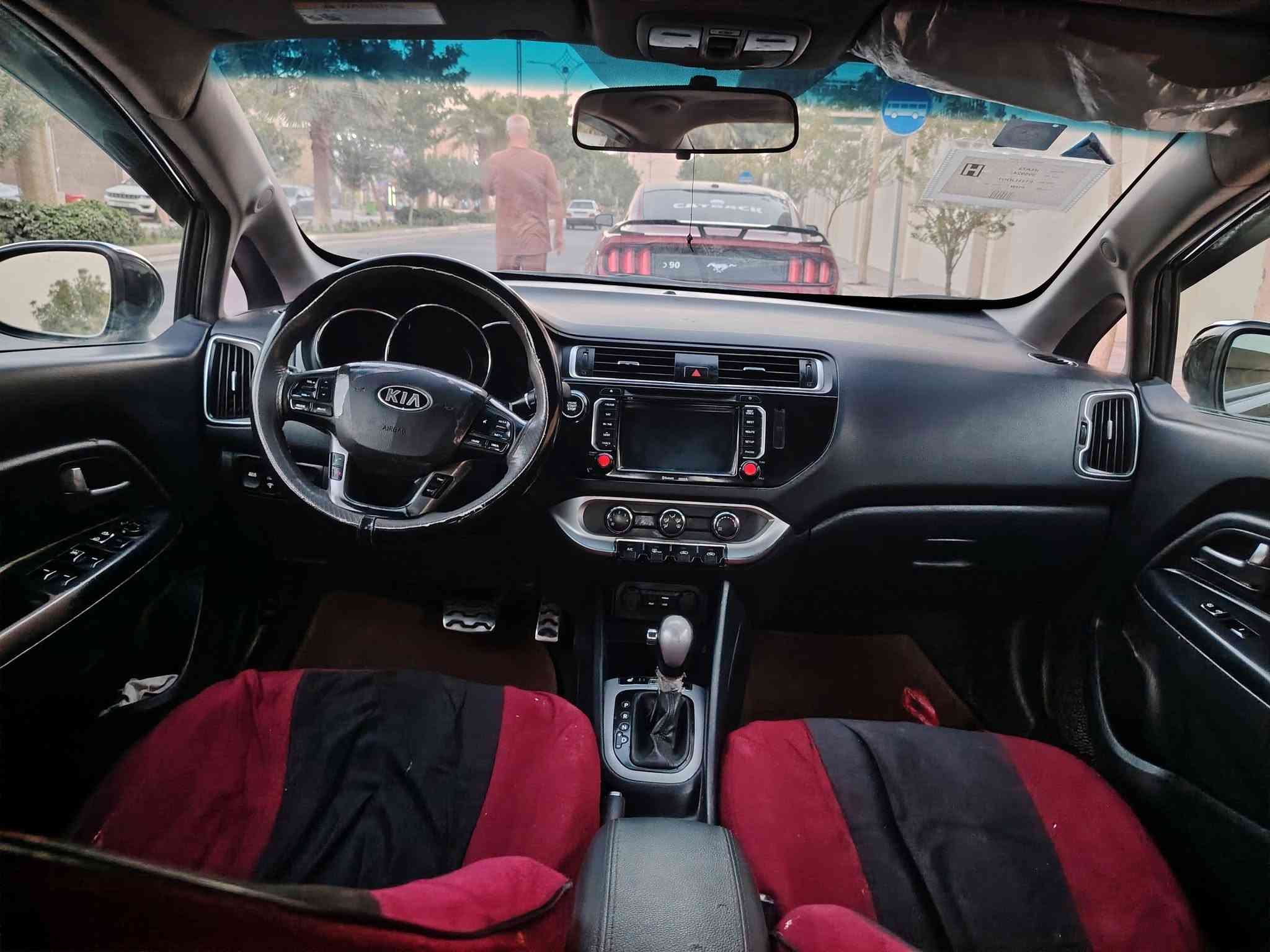 السلام عليكم كيا  ريو موديل 2016 رقم بغداد انكليزي السنوية للـ 2030 تحويل مباشر السيارة نضيفة وجاهزة 
مكان السيارة كربلاء 
السعر 73
***********
