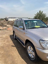 للبيع ٢٠٠٤ بدون صبغ كير اوتماتيك ٦سلندر رقم بغداد 07713096302