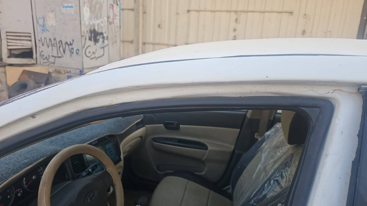 السلام عليكم
اكسنت موديل ١١ رقم أربيل شرط التحويل السياره مكلوبه ومعمره ما بيها اي كفاله كير محرك تبريد خير من الله 
موقعها الشعب او الراشديه هاتف ***********
السعر ٥٠ ورقه
