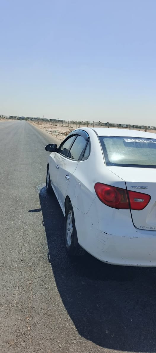 النترا للبيع موديل 2010 بابل رقم إنكليزي باسمي 
بيهة قطعتين الجاملغ الأمامي والجاملغ الخلفي وربع من البنيد حدادية جديدة تخم تاير ستوني شادة فتحة سقف تحكم ستيرن اشاير بل المري محرك 1600 دكشن عالي تبريد خير من الله السعر 100 وبيعة مجال بسيط للشراي مكاني النجف الاشرف للاستفتار الاتصال على الرقم ***********
