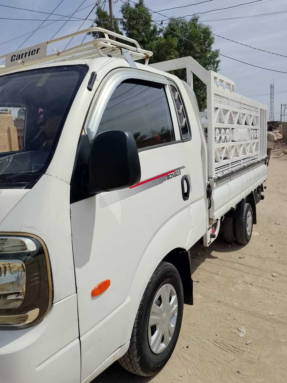 السلام عليكم كيا  ٢٠١٦ نثيه مسكر  ٧ گير  رقم بابل سياره جاهزه من الدعايه إلى الدعايه محرك گير اكسل درجه اولى كهربائيات  تحويل ثاني يوم السعر  ٩٢  بيها مجال  العنوان بابل حله  مركز  اتصل ***********

نص مكتوب في الصور:
- CHILL