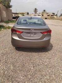 موديل ٢٠١٢ • محرك ١٫٨ • الشركاط