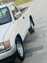 هايلوكس • ٢٠٠١ • البصرة